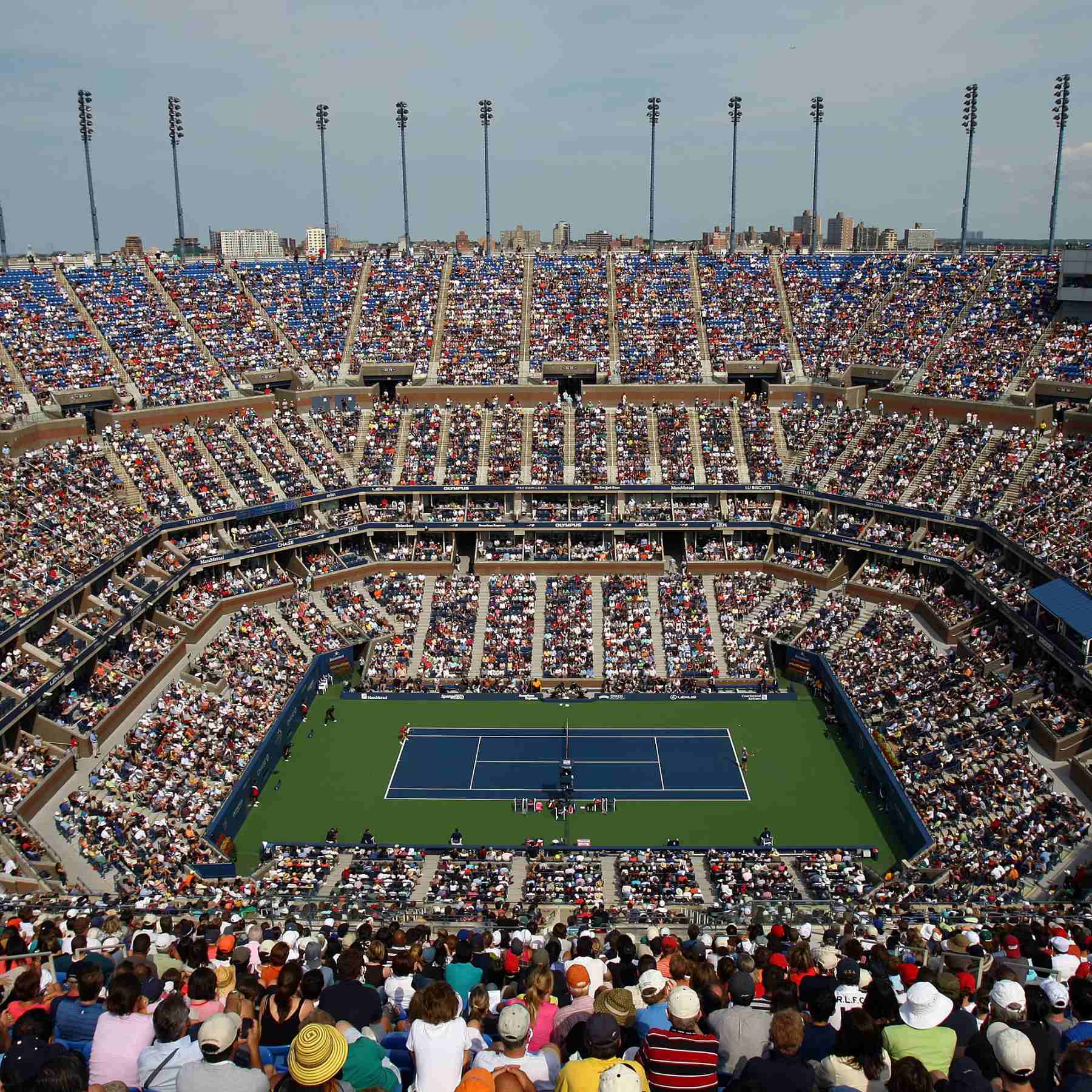 Sports / Entertainment
